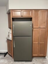 458 S 14th St in Le Claire, IA - Building Photo - Building Photo