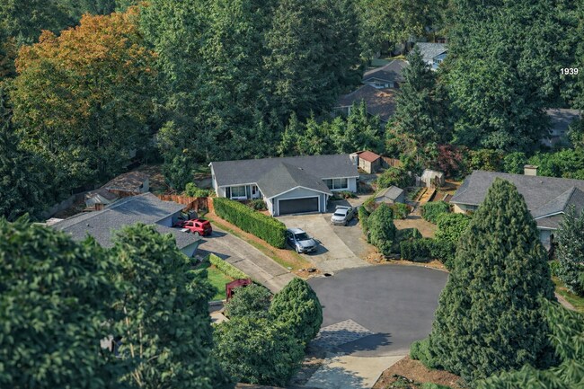 19315 SW Oak St in Beaverton, OR - Building Photo - Building Photo