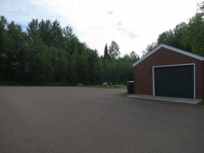 5185 Samuelson Rd in Duluth, MN - Building Photo - Building Photo