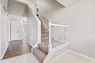 1128 Amastar Cove in Fort Wayne, IN - Building Photo - Building Photo