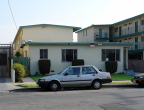 4037 W 129th St in Hawthorne, CA - Building Photo - Building Photo