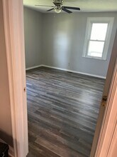 6921 Milestrip Rd in Orchard Park, NY - Foto de edificio - Building Photo