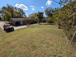 2310 Denham Ave in Columbia, TN - Building Photo - Building Photo