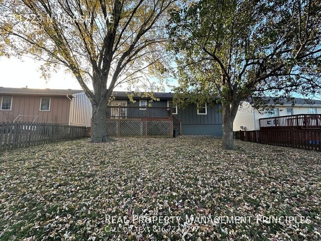 property at 11223 N Marsh Ave