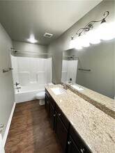 1332 W Mt Comfort Rd in Fayetteville, AR - Building Photo - Building Photo