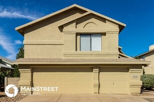 8989 N Tiger Eye Way in Tucson, AZ - Building Photo