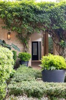 158 Glynn Way Dr in Houston, TX - Building Photo