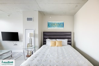 4611 N Broadway in Chicago, IL - Building Photo - Building Photo