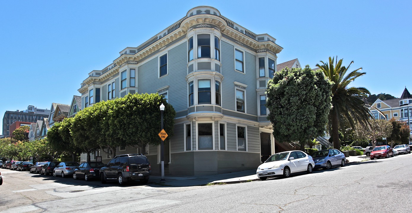 661-663 Waller/99 Carmeli in San Francisco, CA - Building Photo