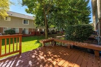 420 James Cir in Royal Oak, MI - Building Photo - Building Photo