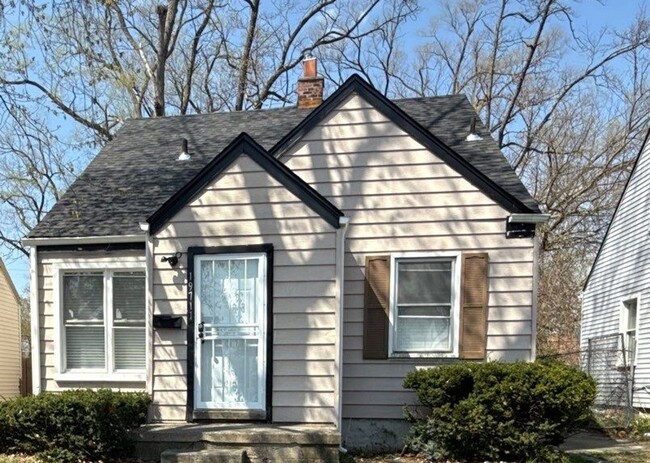 property at 19711 Avon Ave