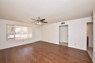 6438 E Butte St-Unit -2 in Mesa, AZ - Building Photo - Building Photo