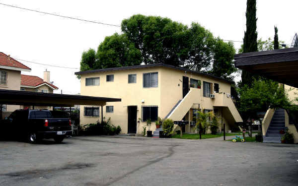 11723 Magnolia St in El Monte, CA - Building Photo