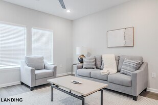 1650 Harris Hill Rd, Unit 07-7206 in San Marcos, TX - Building Photo