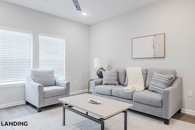 1650 Harris Hill Rd, Unit 07-7206