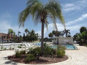 223 Columbia Dr, Unit Cape Canaveral rental in Cape Canaveral, FL - Foto de edificio - Building Photo
