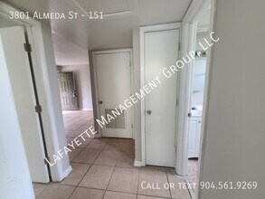 3801 Almeda St in Jacksonville, FL - Building Photo - Building Photo