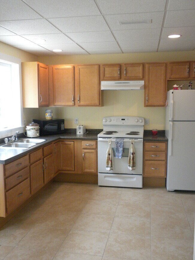 13 Rand Rd Rentals in Rindge, NH