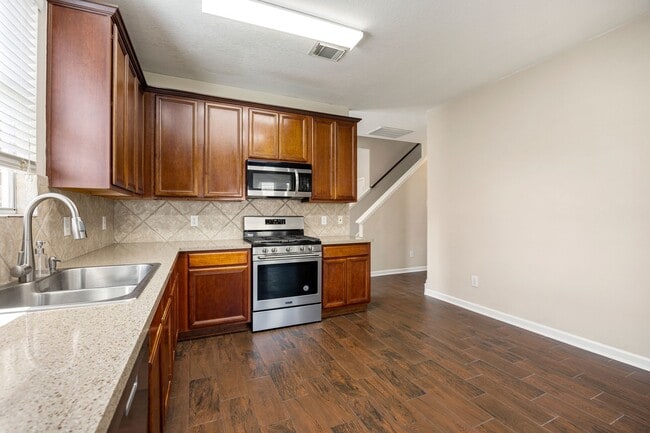 property at 10427 Lyndon Meadows Dr