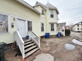 45 N Winooski Ave in Burlington, VT - Building Photo