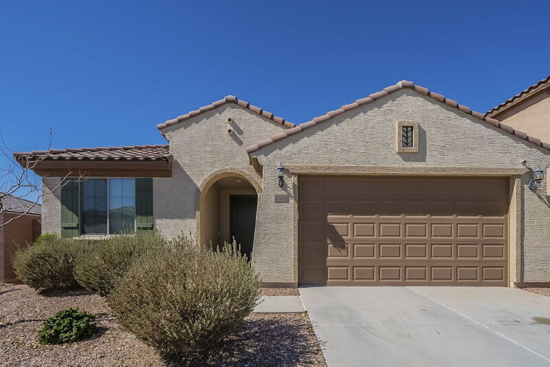 25812 N 162nd Dr in Surprise, AZ - Building Photo