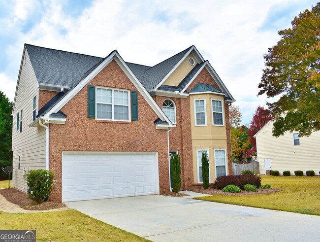 2015 Lisa Springs Dr SW in Snellville, GA - Building Photo - Building Photo