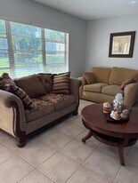 128 Norwich F in West Palm Beach, FL - Building Photo