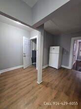 155 School St in Yonkers, NY - Building Photo - Building Photo