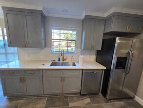 12233 Park Lawn Ave in Baton Rouge, LA - Building Photo - Building Photo