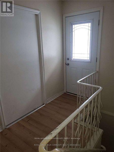 69 Samson Crescent in Toronto, ON - Building Photo - Building Photo