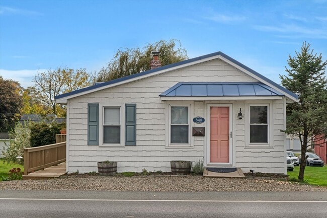property at 848 Bloom Rd