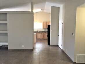 4910 Dolores Hidalgo Dr SE in Rio Rancho, NM - Building Photo - Building Photo