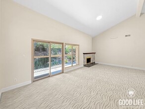 12017 Caminito Campana in San Diego, CA - Building Photo - Building Photo