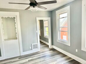 247 W Ivy St in New Haven, CT - Building Photo - Building Photo
