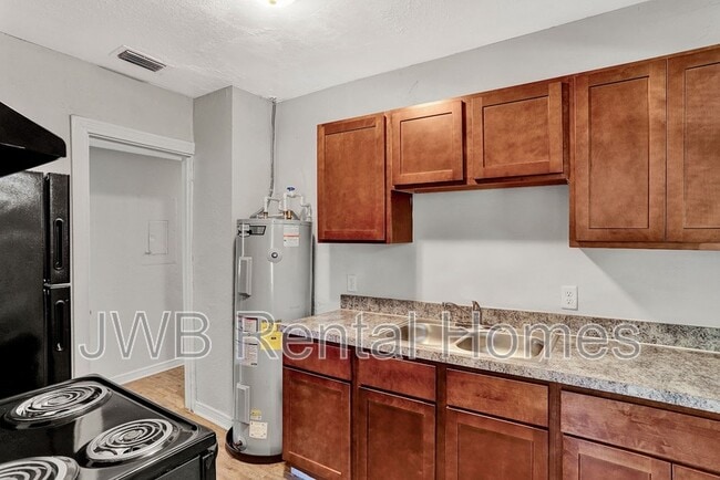 578 E 58th St in Jacksonville, FL - Building Photo - Building Photo