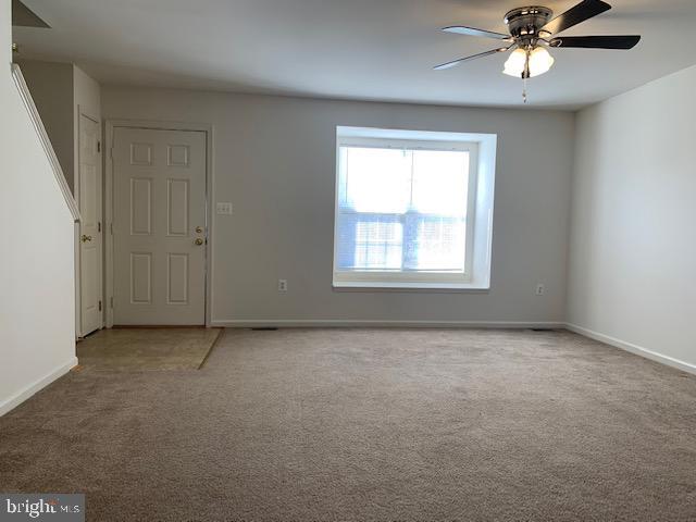 207 Merrill Ct in Stafford, VA - Building Photo