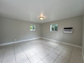 1304 NW 6th Ave in Fort Lauderdale, FL - Building Photo - Building Photo