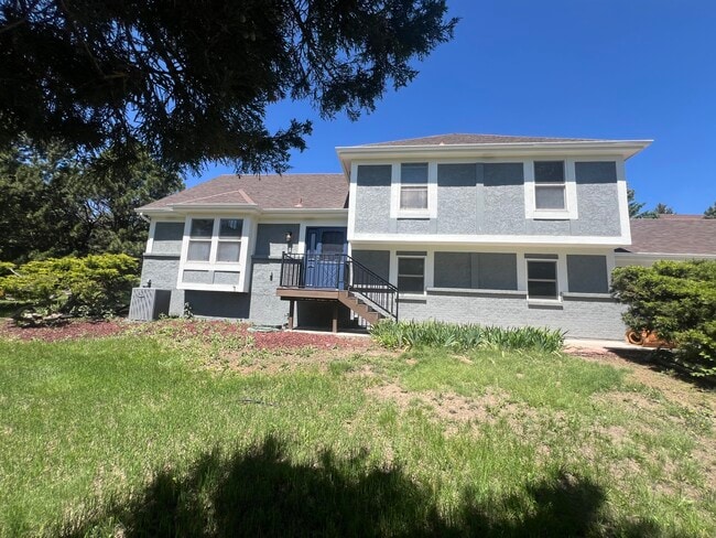 property at 940 Grey Eagle Cir N