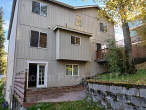 8720 Geirinhas Pl in Anchorage, AK - Building Photo - Building Photo