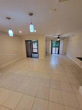 8700 NW 40th St in Coral Springs, FL - Building Photo - Building Photo