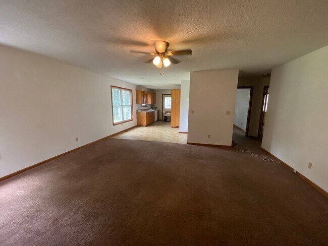 204-A Sycamore St in Nixa, MO - Building Photo - Building Photo