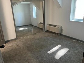 73357 Van Dyke Rd, Unit Apt B in Bruce Twp, MI - Building Photo