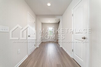 3051 Cres Lk Ln in Charlotte, NC - Building Photo - Building Photo