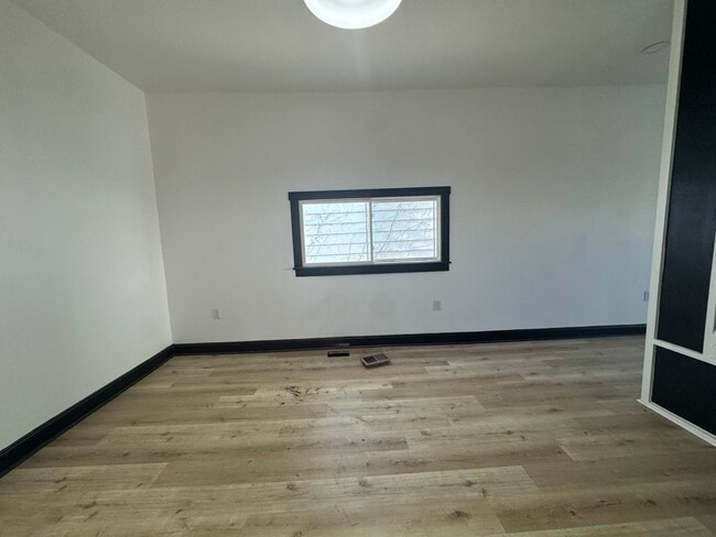 234 E 16th Ave in Homestead, PA - Foto de edificio - Building Photo