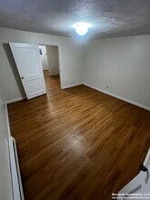 115 Sutherland Rd, Unit A in Boston, MA - Building Photo - Building Photo