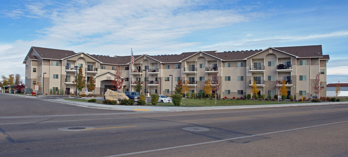 Vineyard Suites At Indian Creek in Caldwell, ID - Foto de edificio