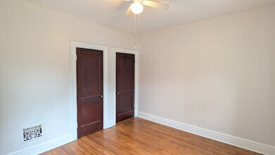 5042 Mardel Ave in St. Louis, MO - Foto de edificio - Building Photo