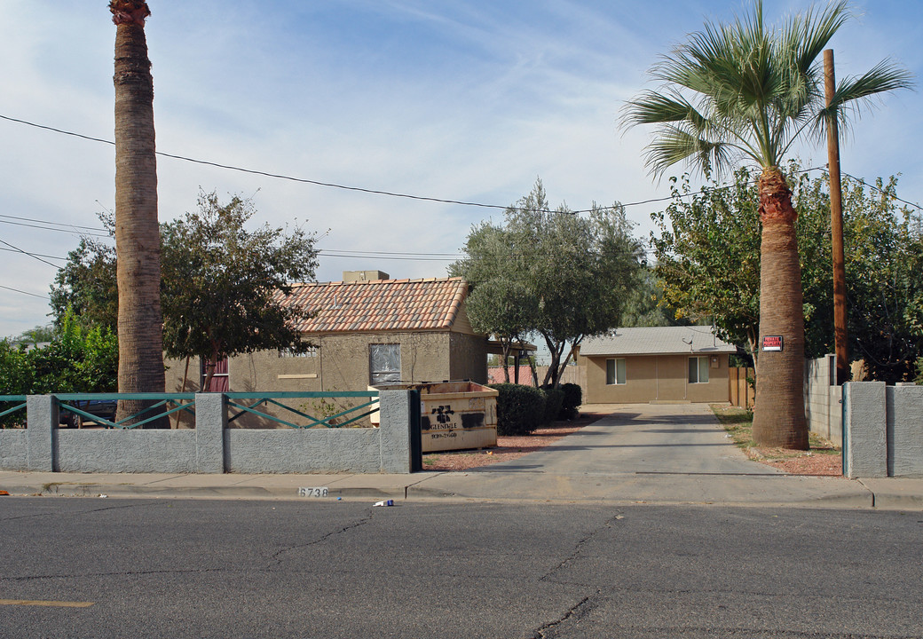 6728 N 62nd Ave in Glendale, AZ - Building Photo