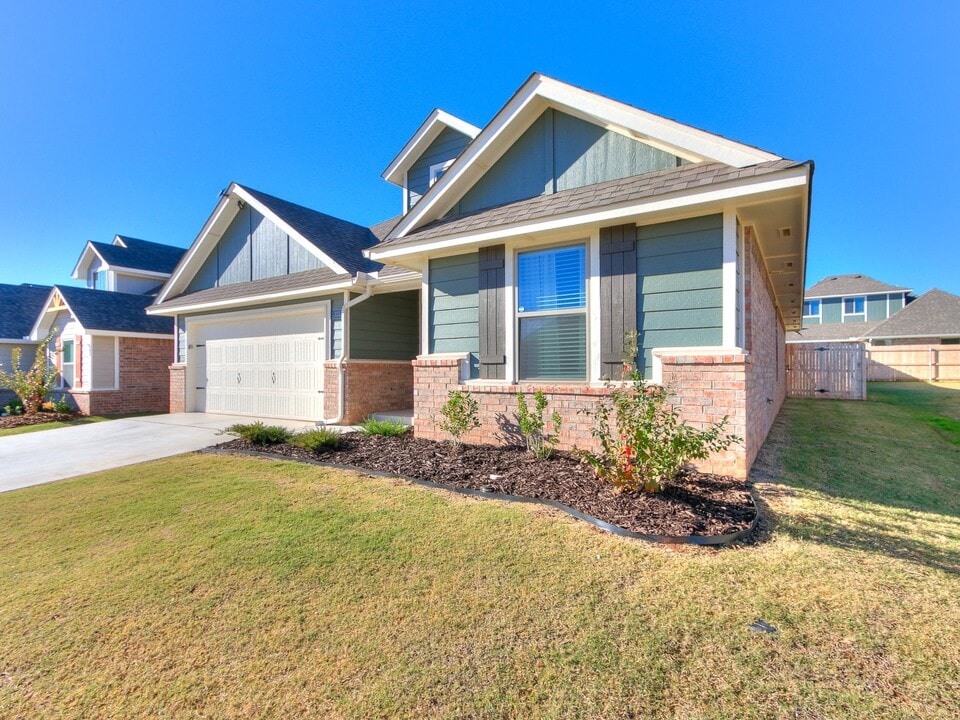 3333 Welling Rd in Edmond, OK - Building Photo