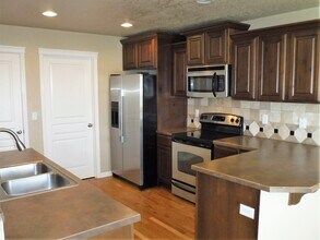 718 W Sedgewick St in Meridian, ID - Building Photo - Building Photo